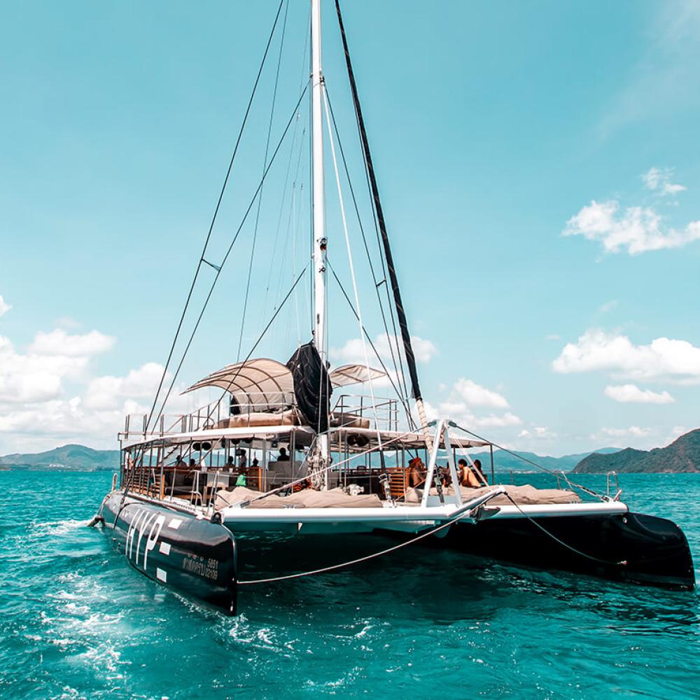 Катамаран на 15 человек